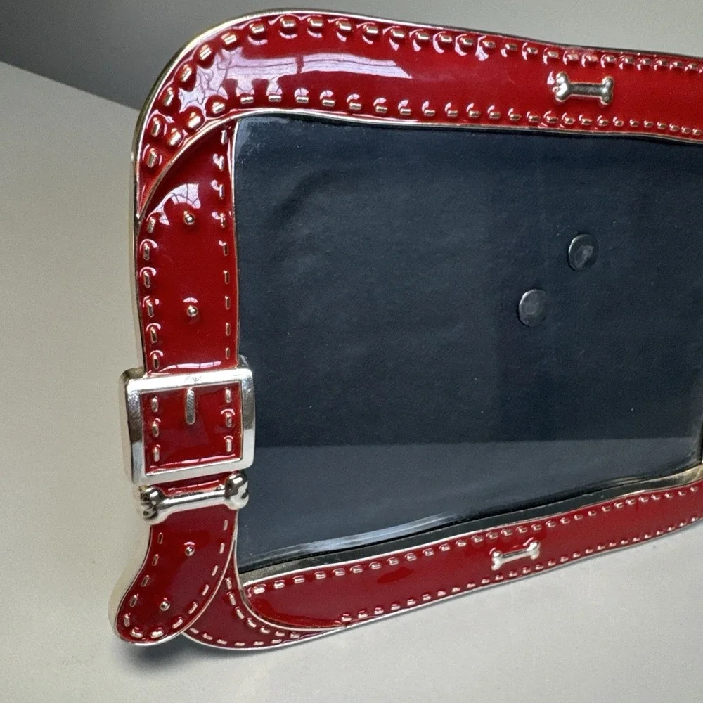 Red Enamel Dog collar Photo Frame Silver Buckle Doggie Bone Detail 4X6 Glossy